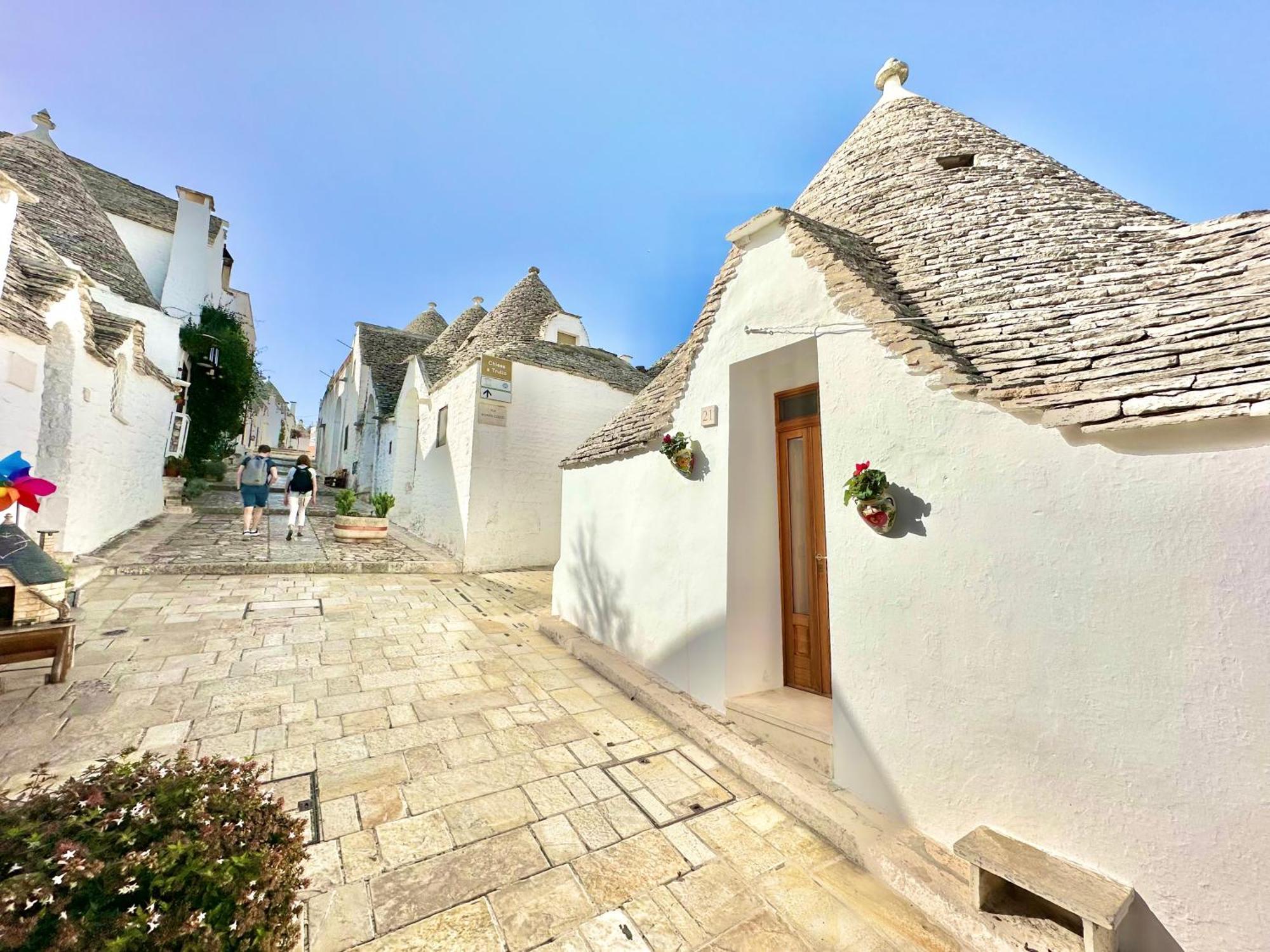 Вилла Trulli Moon Альберобелло Экстерьер фото